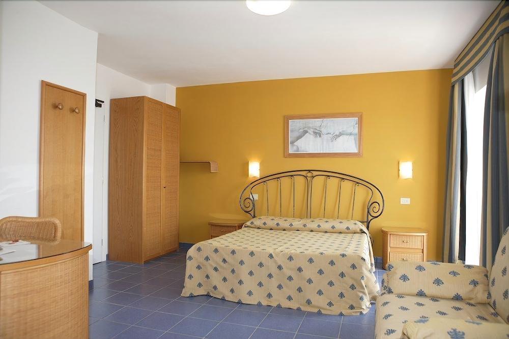 Hotel Garni' Serena 카오를레 외부 사진