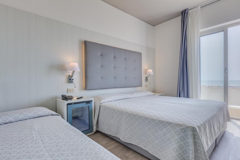 Hotel Garni' Serena 카오를레 외부 사진