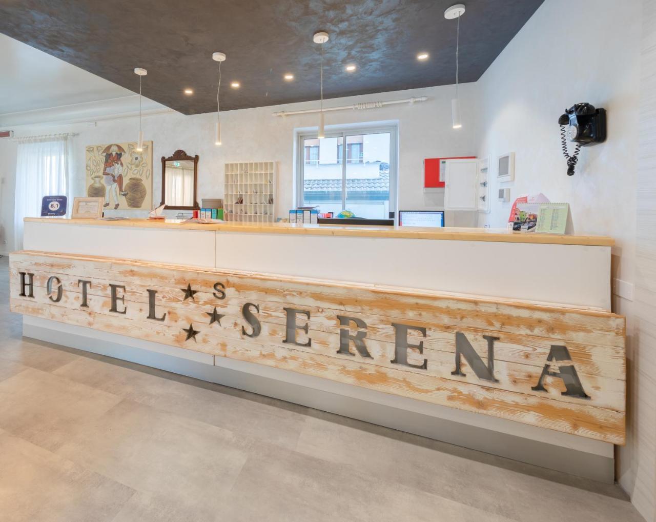 Hotel Garni' Serena 카오를레 외부 사진